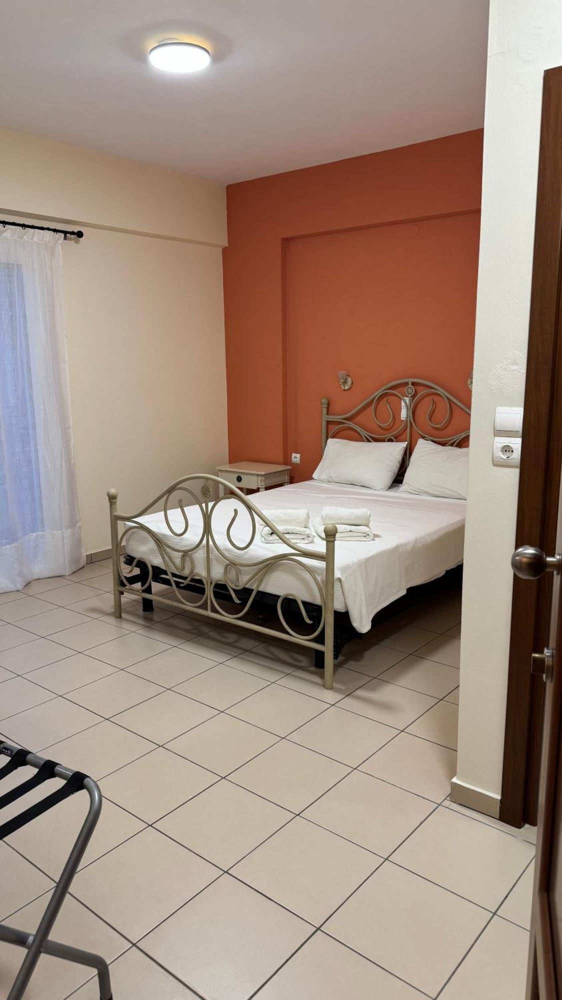 Chrisovalanto Hotel Sívota Quarto foto