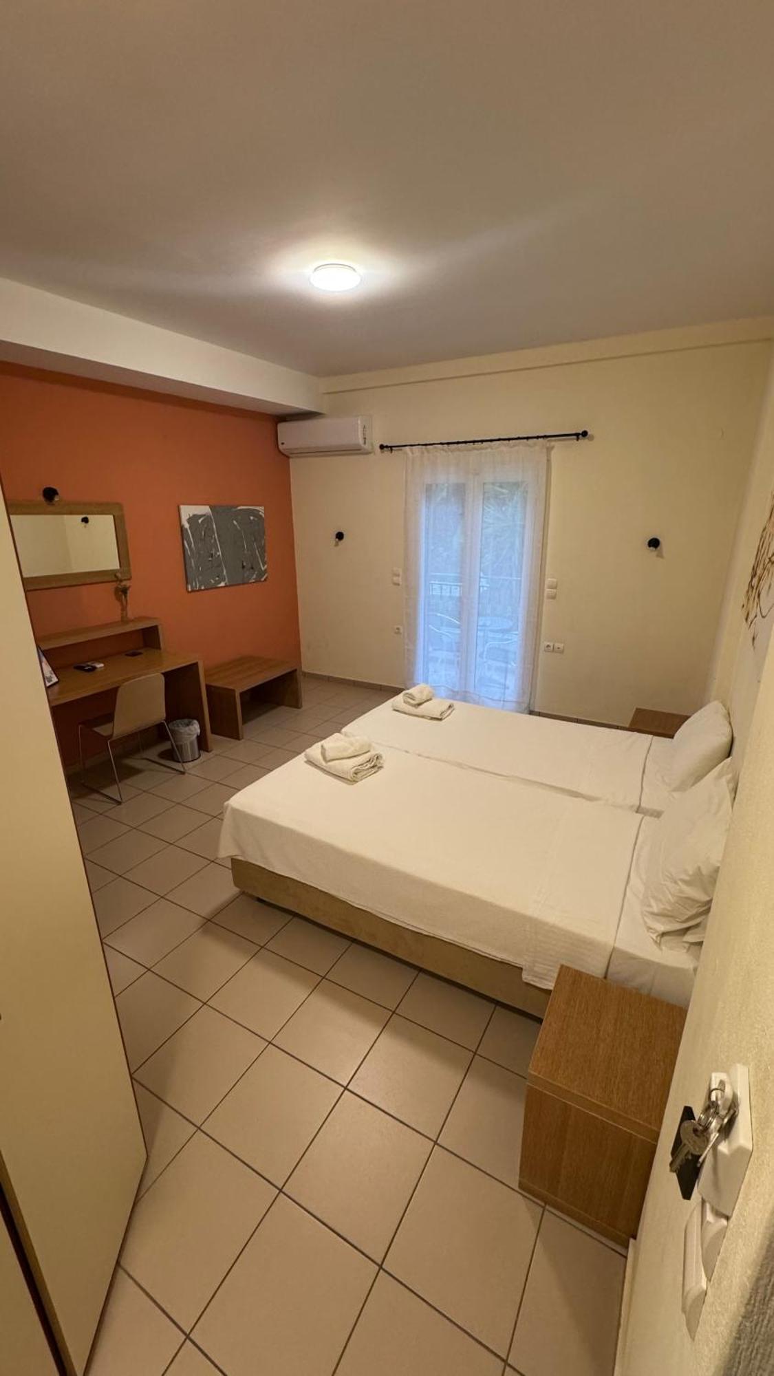 Chrisovalanto Hotel Sívota Quarto foto